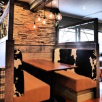 booth-6-person-4